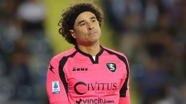  Memo Ochoa busca no parar deportivamente para poder llegar al Mundial 2026