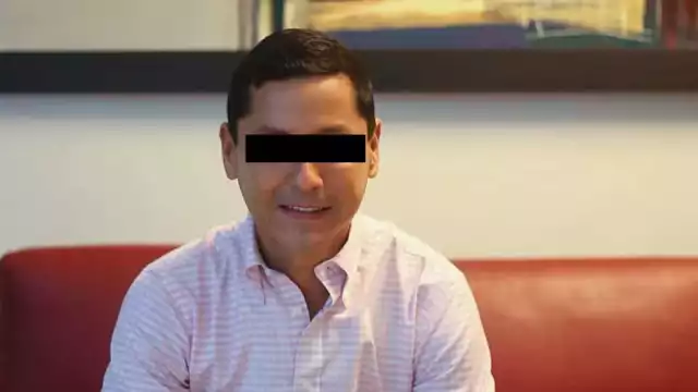 Eliseo Fernández Montufar, expresidente municipal de Campeche, cuenta con un amparo federal que le permite transitar libremente