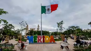 Se exhortó a la ciudadanía a acercarse a las ventanillas municipales para recibir orientación y regularizar su situación