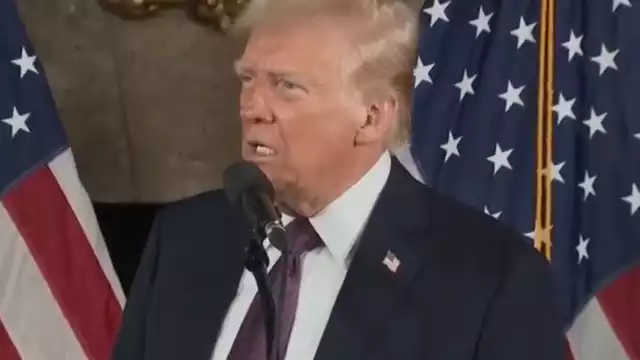 Trump desea obtener a Groenlandia, obligará a Dinamarca a otorgarselo.