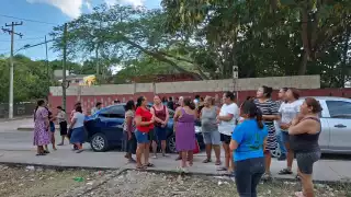 Vecinos de Santa Gertrudis Copó en Mérida se manifiestan; llevan seis meses con problemas de agua