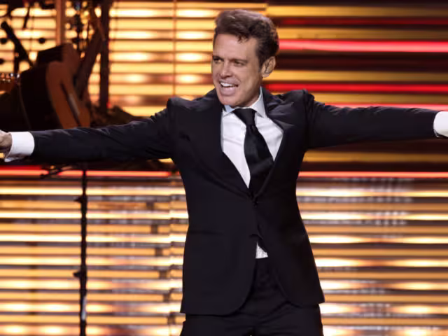 Luis Miguel tendrá un tributo en teatro mexicano