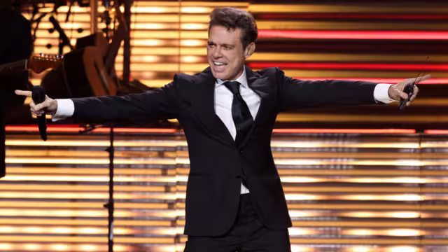 Luis Miguel tendrá un tributo en teatro mexicano