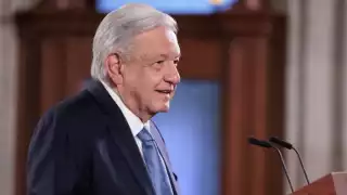 AMLO critica a calificadoras por opiniones sobre reforma judicial