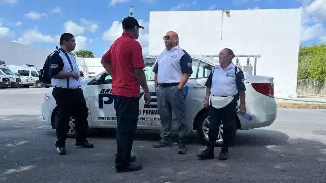 Representantes de la compañía llegaron al sitio y argumentaron a los quejosos que fue un problema con el banco y prometieron solucionar la situación