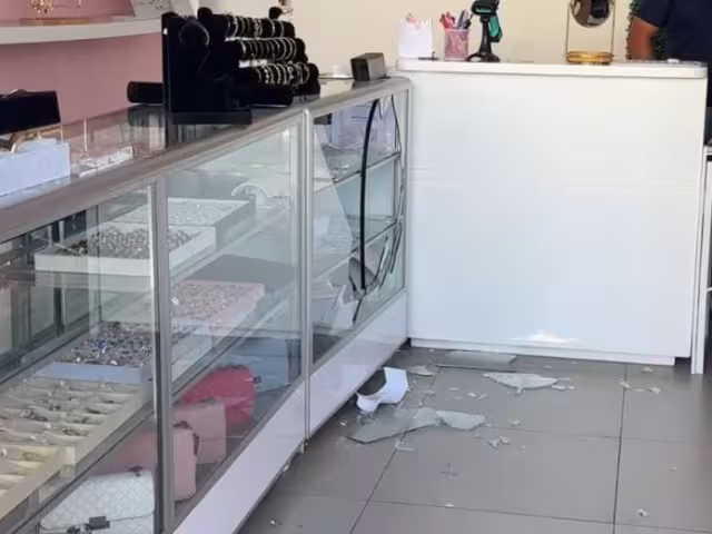 Detienen a presuntos asaltantes relacionados con otros hechos en Cancún