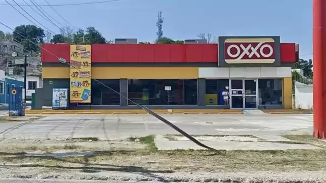 La crisis económica y la inseguridad en Campeche están afectando a empresas y negocios, dejando locales vacíos en la ciudad