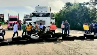 SICT presenta denuncias ante la FGR por bloqueos en Atasta y Palizada