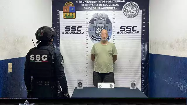 El hombre extranjero fue detenido y puesto a disposición por la FGE