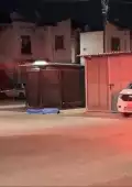 Una de las víctimas del ataque quedó sin vida en el estacionamiento.
