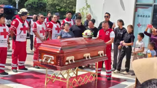 Despiden a Ginger Arana, paramédica fallecida en accidente de la carretera federal 307