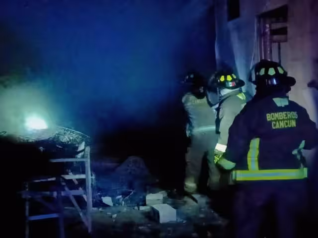 El Milagro de Cancún presencia incendio.
