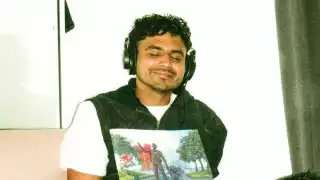 Decenas de fans reciben al cantante Álvaro Díaz en el Aeropuerto de Mérida: VIDEO