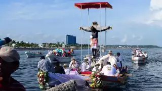Con fe y devoción, Campeche celebra el tradicional Paseo por Mar del Cristo Negro