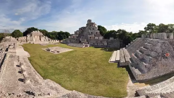 El espíritu del jaguar y el búho: nuevas interpretaciones sobre la cosmovisión maya en Calakmul El espíritu del jaguar y el búho: nuevas interpretaciones sobre la cosmovisión maya en Calakmul