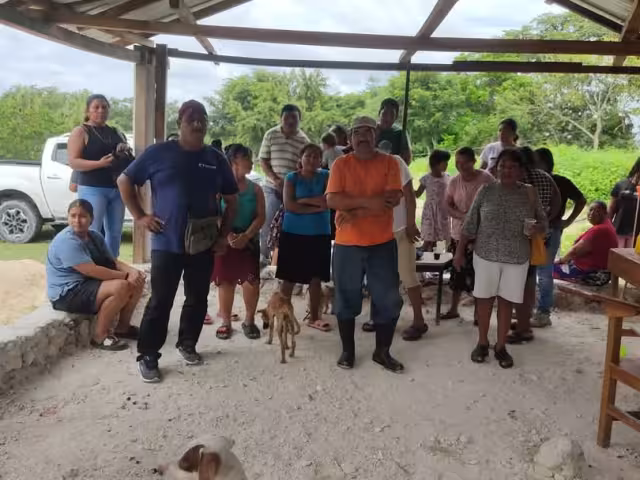 Habitantes protestan por intento de invalidar elección de Eduardo Helston