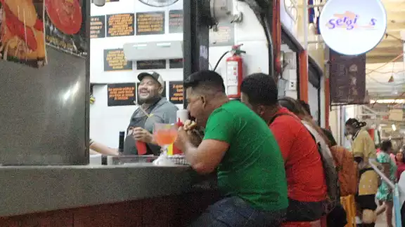 Morena impulsa reforma para atender salud nutricional de la juventud campechana Morena impulsa reforma para atender salud nutricional de la juventud campechana