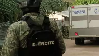 Servicios Periciales acudió al lugar de los hechos para levantar el cuerpo.