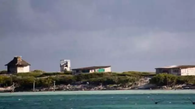 A pesar de las malas condiciones climatológicas, cazacrustáceo ya instalaron varios kilómetros de redes, su principal herramienta.