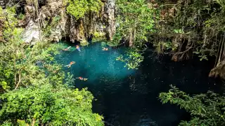 Cerca de Chichén Itzá se ubican maravillosos cenotes