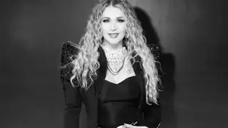 Alicia Villareal acude a Fiscalía a denunciar a Cruz Martínez