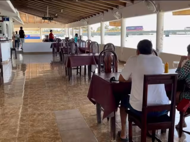 La falta de recursos llevó al cierre de muchos negocios, otros apenas han podido mantenerse activos