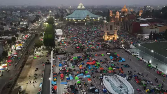 La Basílica de Guadalupe desde las alturas en la CDMX La Basílica de Guadalupe desde las alturas en la CDMX