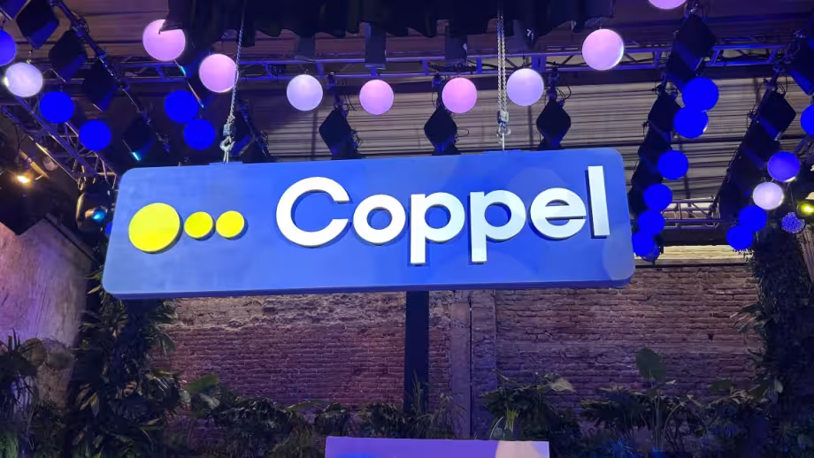 Tuvo Logo Coppel se reinventa: ¿Qué significa su nuevo logo? - PorEsto