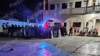 Vecinos de San Felipe amarran a un hombre por un presunto homicidio: VIDEO