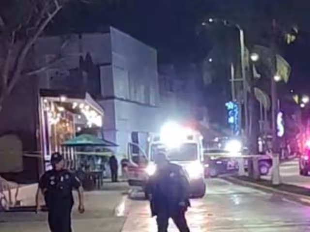 Dos sicarios acribillaron a Héctor “N” en el restaurante “El Coctelito” en Cozumel