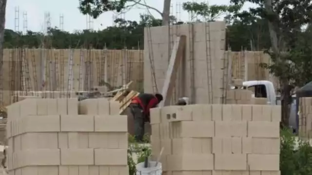 Secretaría de Gobierno revisará los registros notariales para confirmar su implicación.