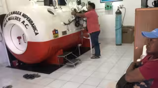 Debido a que el ciclo del crustáceo aún no termina, el número de asistencias por gas alojado en el cuerpo incrementaría a 250