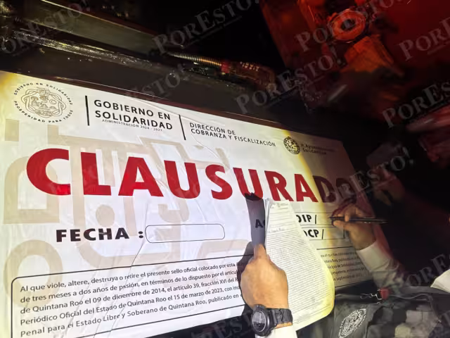 Se colocaron sellos de clausura en dos de las barras del establecimiento por la falta de permisos