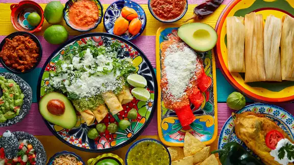 El guacamole es una de las salsas más tradicionales en México El guacamole es una de las salsas más tradicionales en México