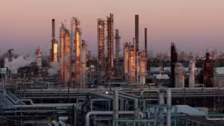 Tragedia en refinería Deer Park: Fuga  de químicos deja dos muertos y cinco heridos