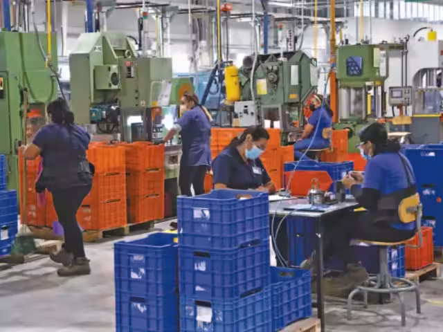 Los industriales pugnan por menor carga impositiva para poder aumentar su productividad