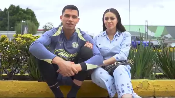 Malagón aparece junto a su pareja