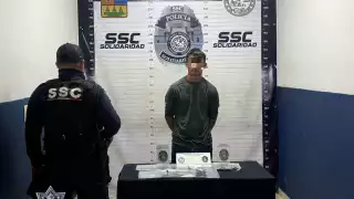 Otro detenido en Playa del Carmen: Chiapaneco es “sorprendido" con 30 dosis de narcóticos