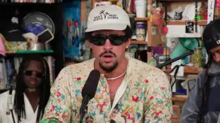 Escuchar música de Bad Bunny activa neurotransmisores como placer y euforia, según un estudio