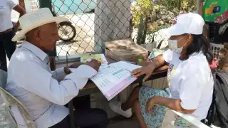   IEEA busca que 5,490 adultos en Campeche completen educación básica al cierre del año  