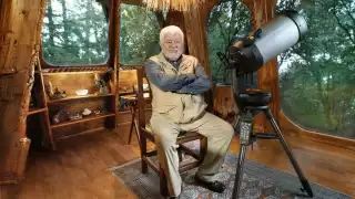 Jaime Maussan abre las puertas a su casa y el internet hace memes al respecto