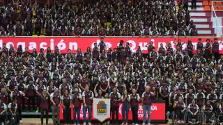 Gobernadora abandera a los atletas que competirán en la Olimpiada y Paraolimpiada Nacional CONADE 2025