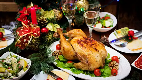 Sorprende a Tus Seres Queridos con Estas Recetas de Pavo Navideño Sorprende a Tus Seres Queridos con Estas Recetas de Pavo Navideño