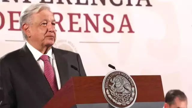 Andrés Manuel López Obrador y Luisa Alcalde participaron en la reunión