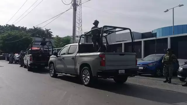 Hay presencia de elementos de la Secretaría de la Defensa Nacional, Secretaría de Marina Armada de México y de la Guardia Nacional