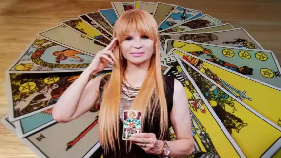 Los horóscopos de Mhoni Vidente para este día