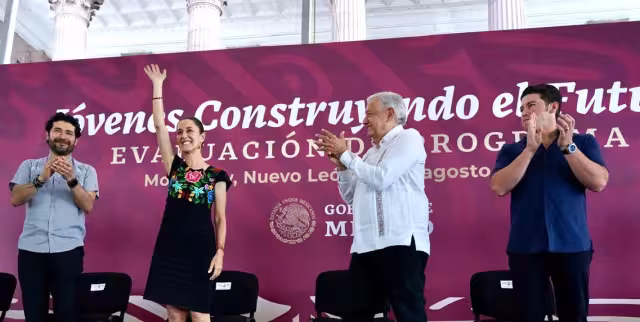 López Obrador y Sheinbaum cierran gira de transición en NL