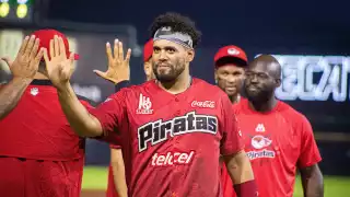 Piratas de Campeche confirman regreso de Francisco Peña para la temporada 2025 de la LMB