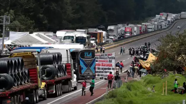 Canacar urge a que se liberen las autopistas en donde ejidatarios demandan pago de expropiaciones