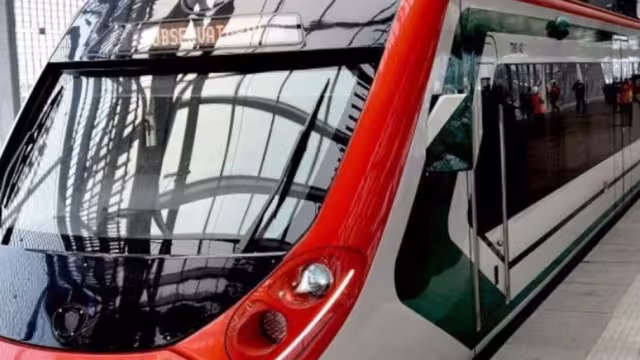 El presidente Andrés Manuel López Obrador confía que para diciembre quede concluido en todo su trayecto el Tren Interurbano 'El Insurgente' México-Toluca